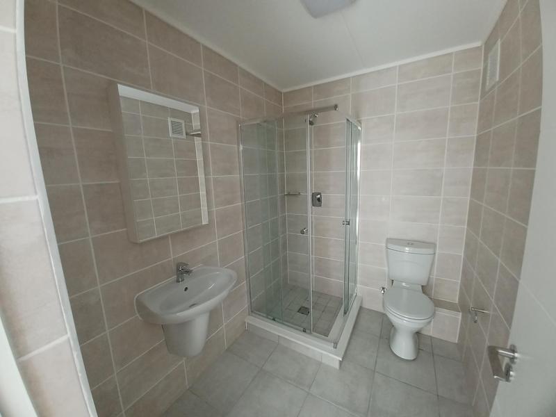 To Let 2 Bedroom Property for Rent in Gordons Bay Western Cape